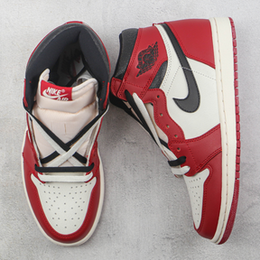 Nike Air Jordan 1 Retro 'Chicago'